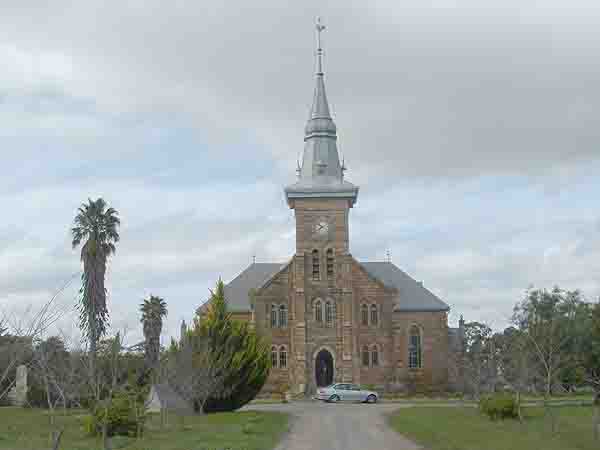    Nieuwoudtville Dutch Reformed Church 