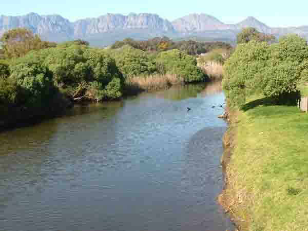  Lourens River